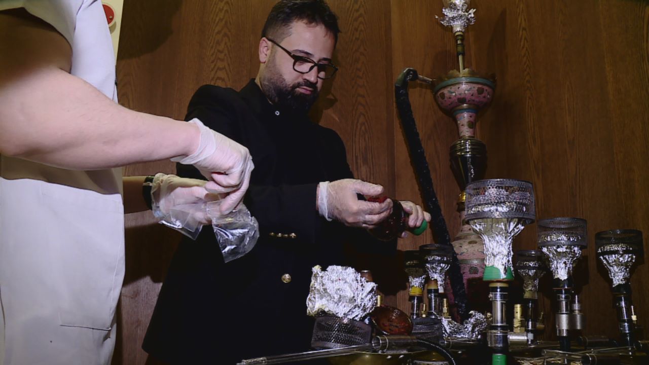 پشکنینی کافێ و رێستۆرانتەکان